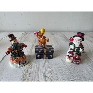 Vintage snowman trinket box jewelry teddy bear carolers musical Xmas figurine